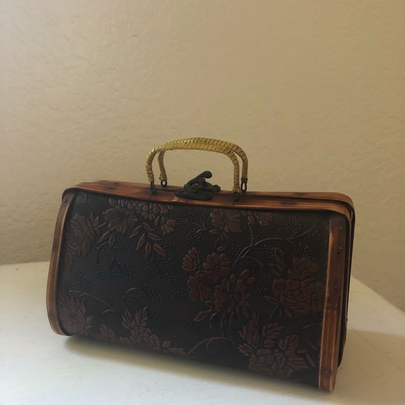Vintage Handbags - Mini vintage wooden bag